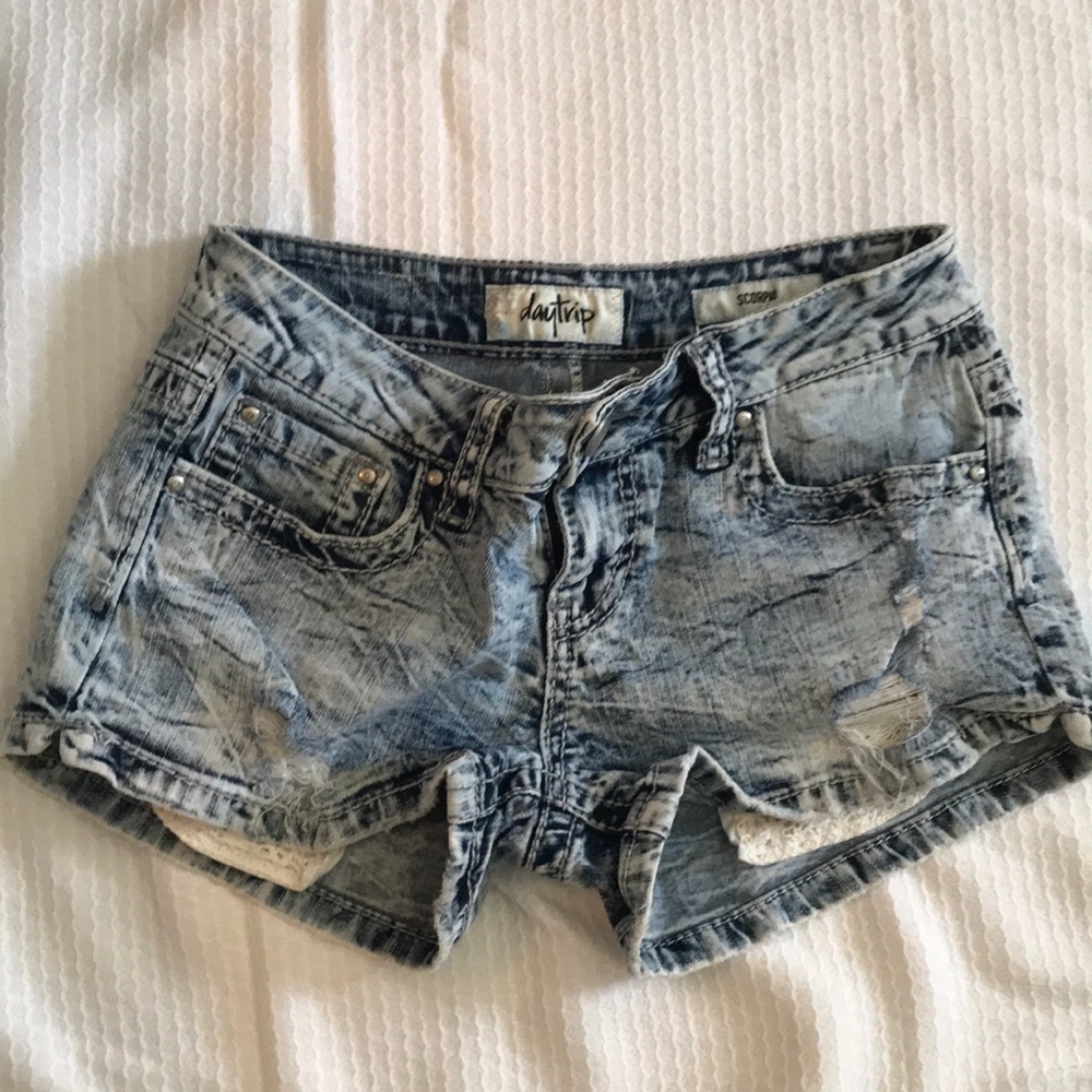 Daytrip Jean shorts